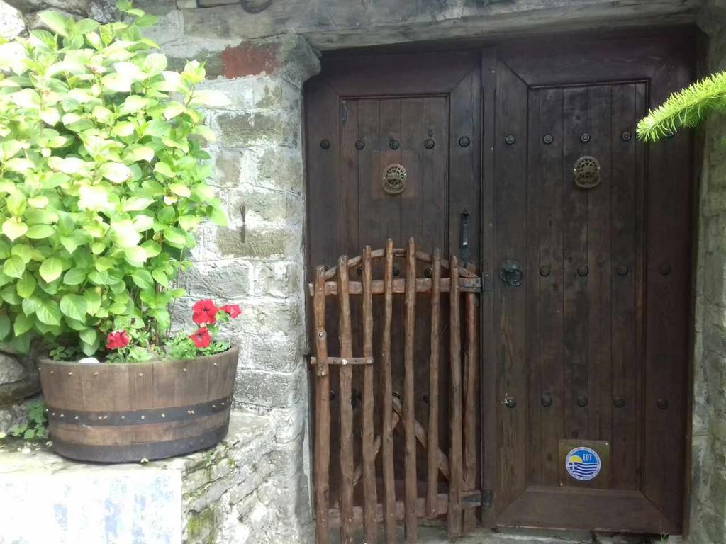 Traditional Rooms Karaouli Papigko Exterior foto